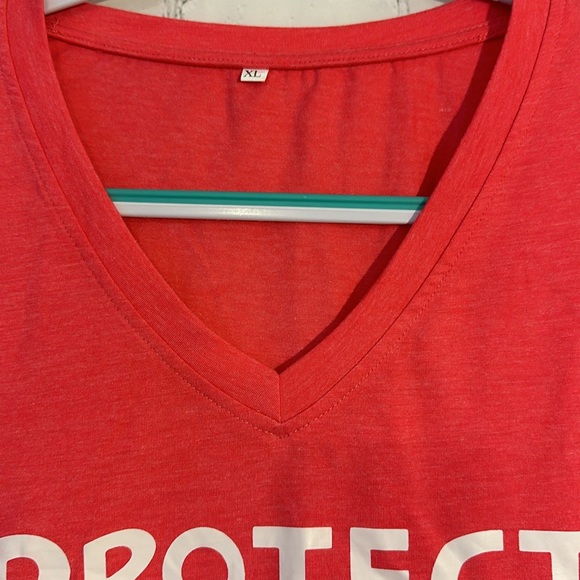 New XL End Gun Violence Tee - Picture 3 of 5